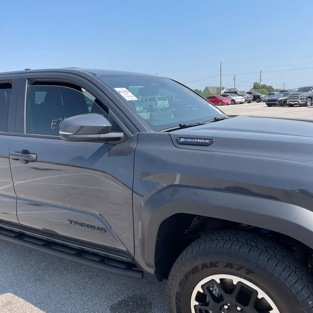 2025 Toyota Tacoma TRD Off-Road HV