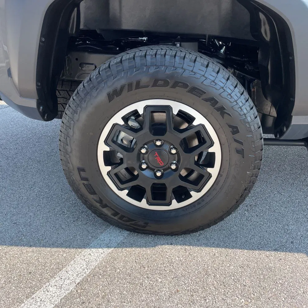 2025 Toyota Tacoma TRD Off-Road HV