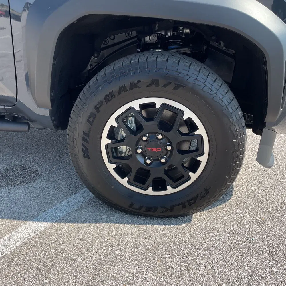 2025 Toyota Tacoma TRD Off-Road HV