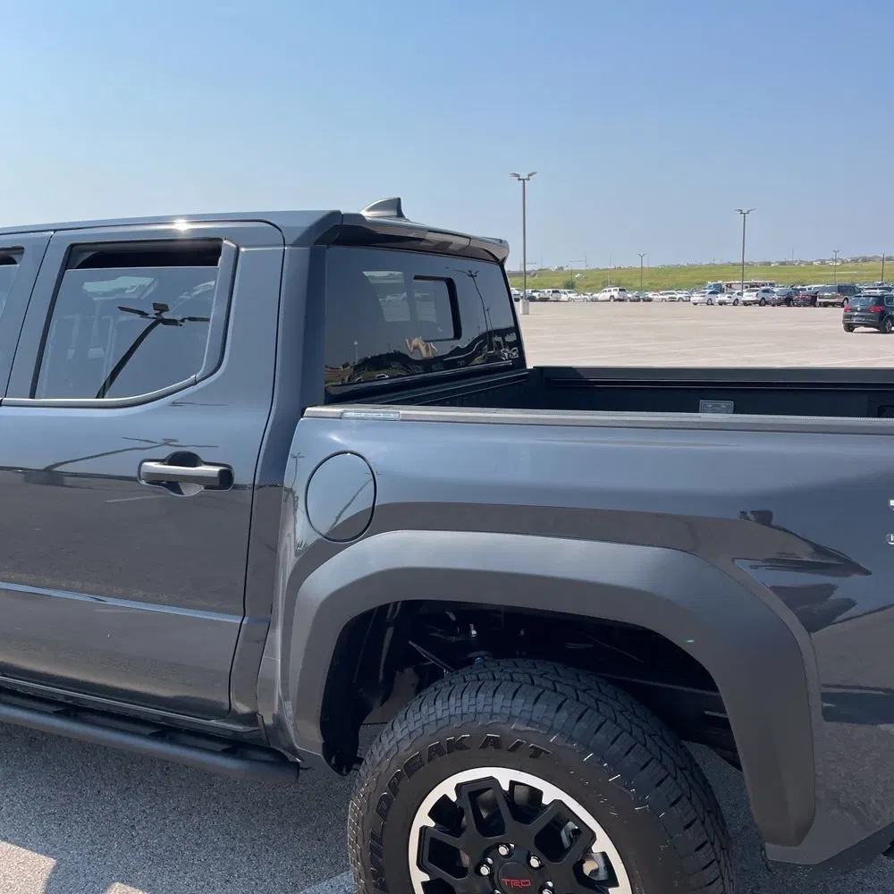 2025 Toyota Tacoma TRD Off-Road HV