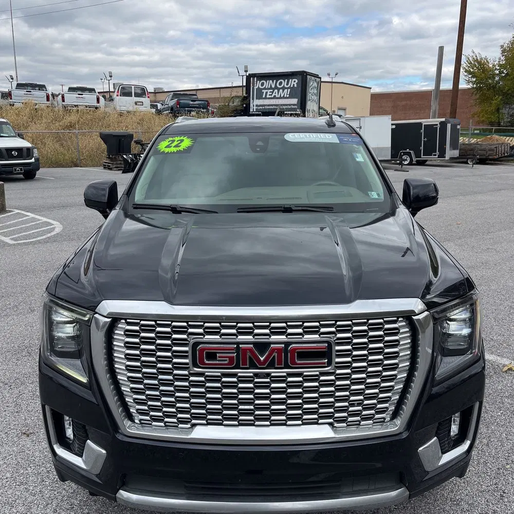 2022 GMC Yukon XL Denali