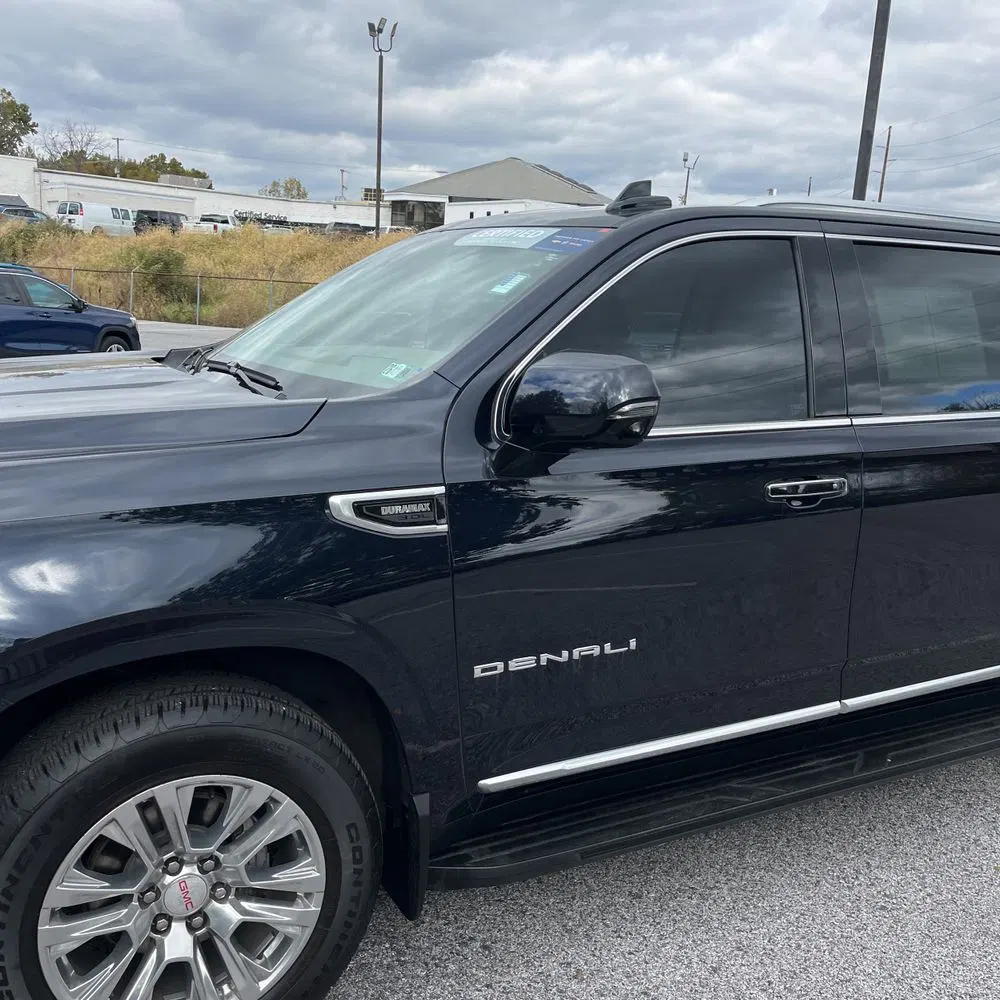 2022 GMC Yukon XL Denali