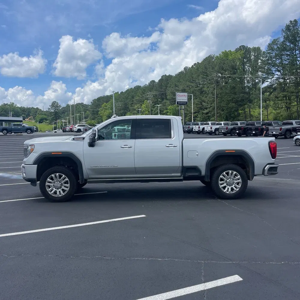 2022 GMC Sierra 2500 Denali