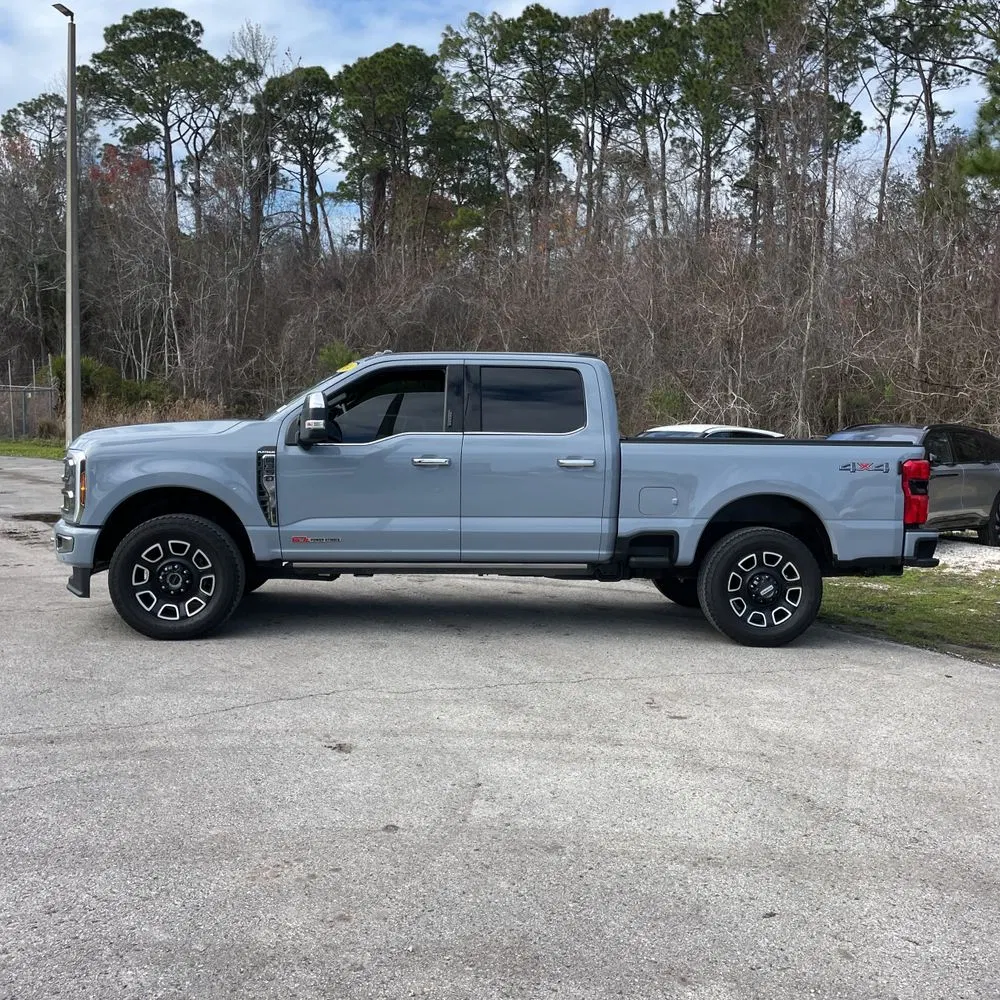 2024 Ford F-350 Super Duty Platinum
