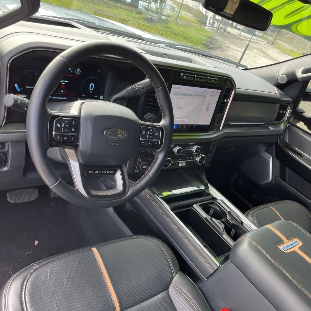 2024 Ford F-350 Super Duty Platinum