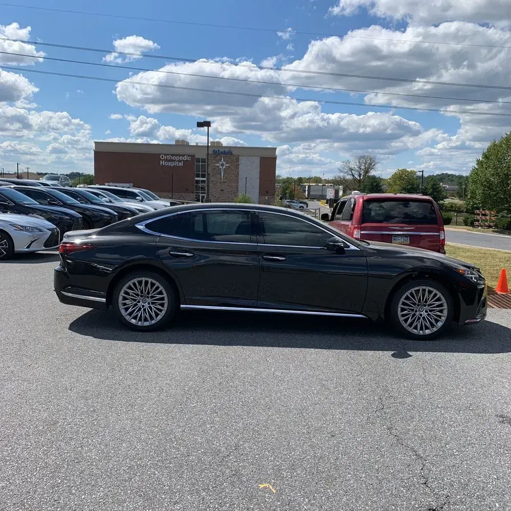 2024 Lexus LS 500 Base