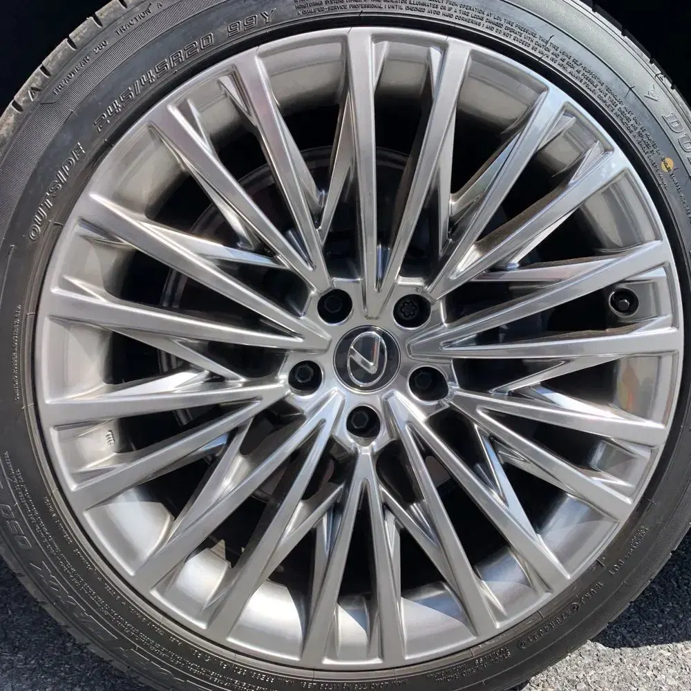 2024 Lexus LS 500 Base