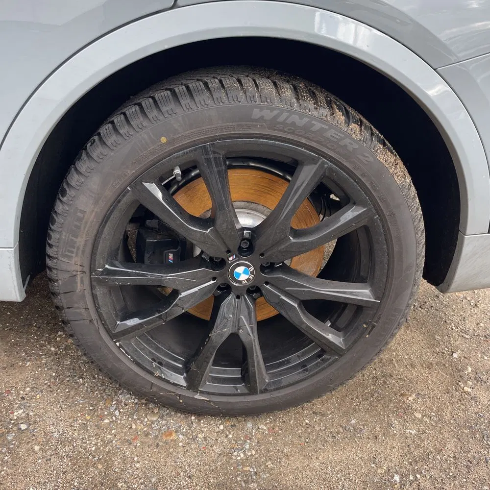 2024 BMW X7 M60i