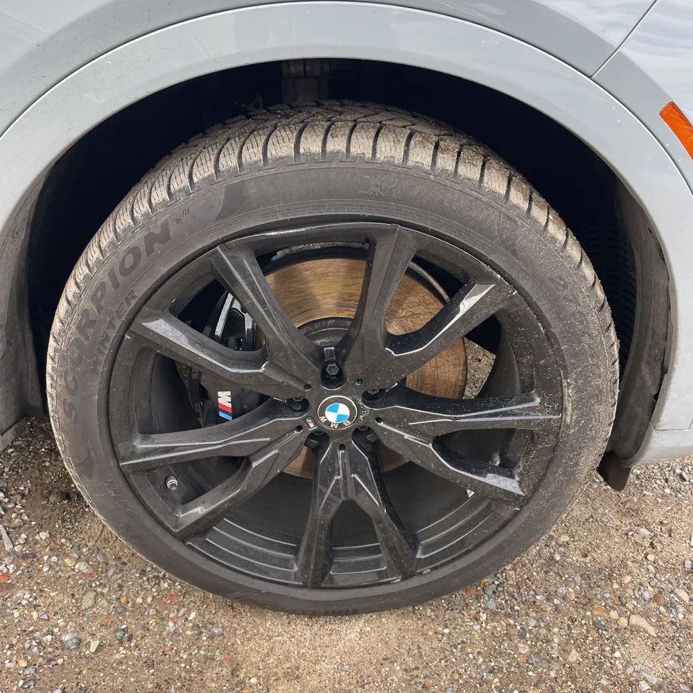 2024 BMW X7 M60i