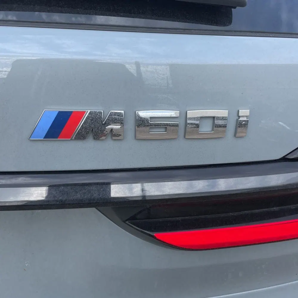 2024 BMW X7 M60i