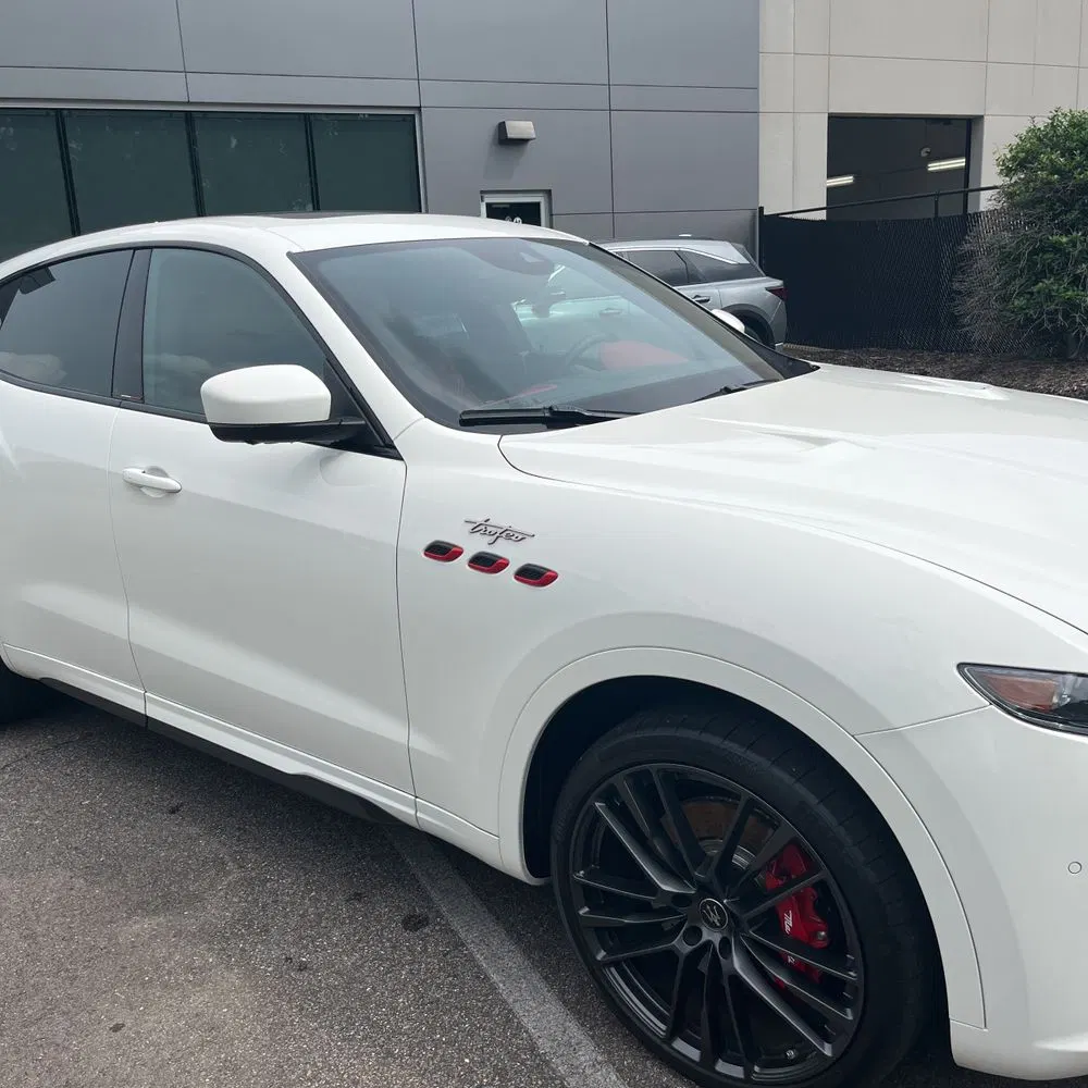 2023 Maserati Levante Trofeo