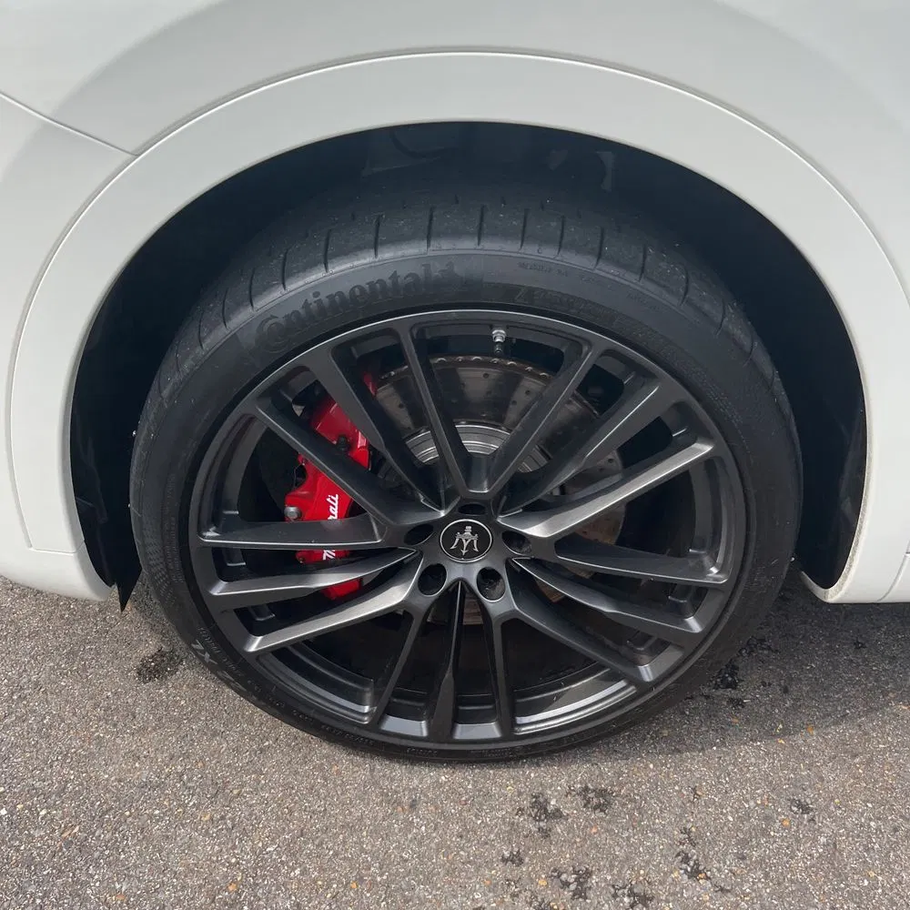 2023 Maserati Levante Trofeo