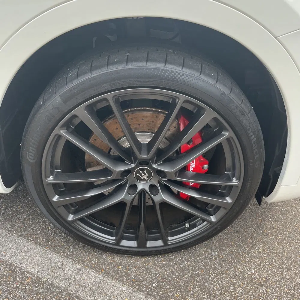 2023 Maserati Levante Trofeo