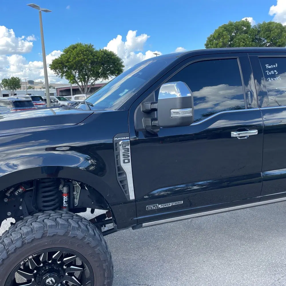 2023 Ford F-350 Super Duty Platinum
