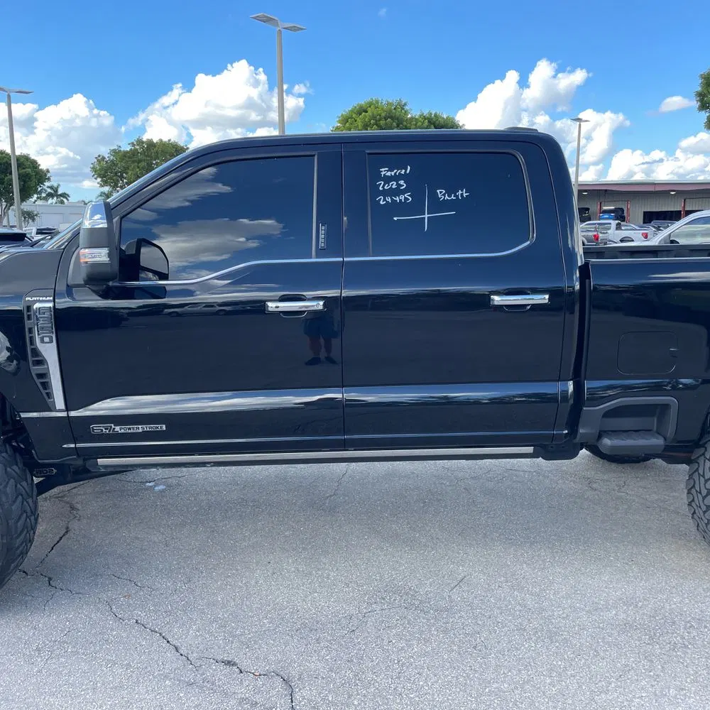 2023 Ford F-350 Super Duty Platinum