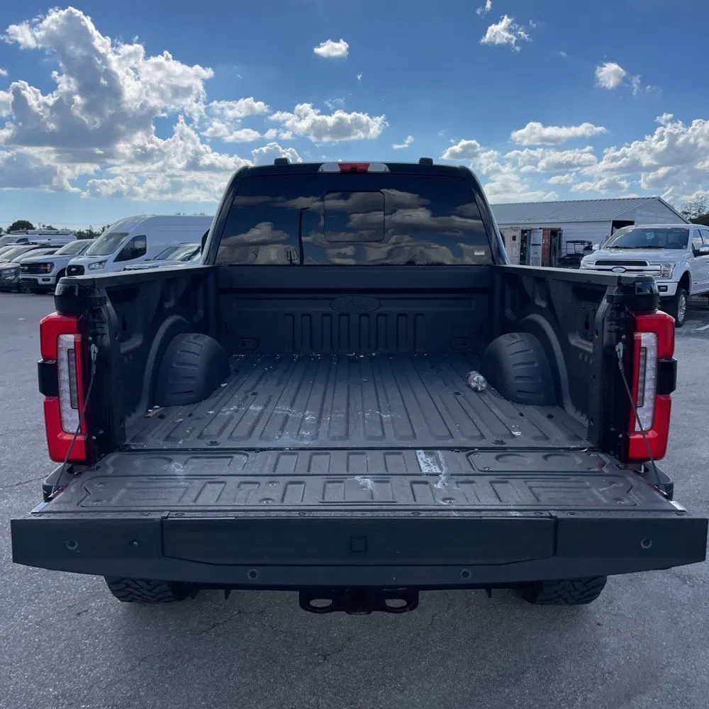 2023 Ford F-350 Super Duty Platinum