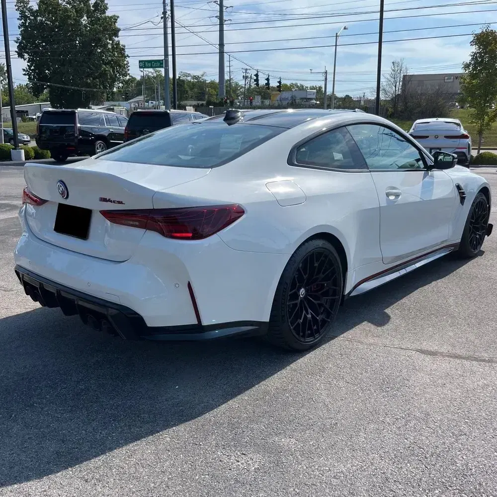 2023 BMW M4 CSL