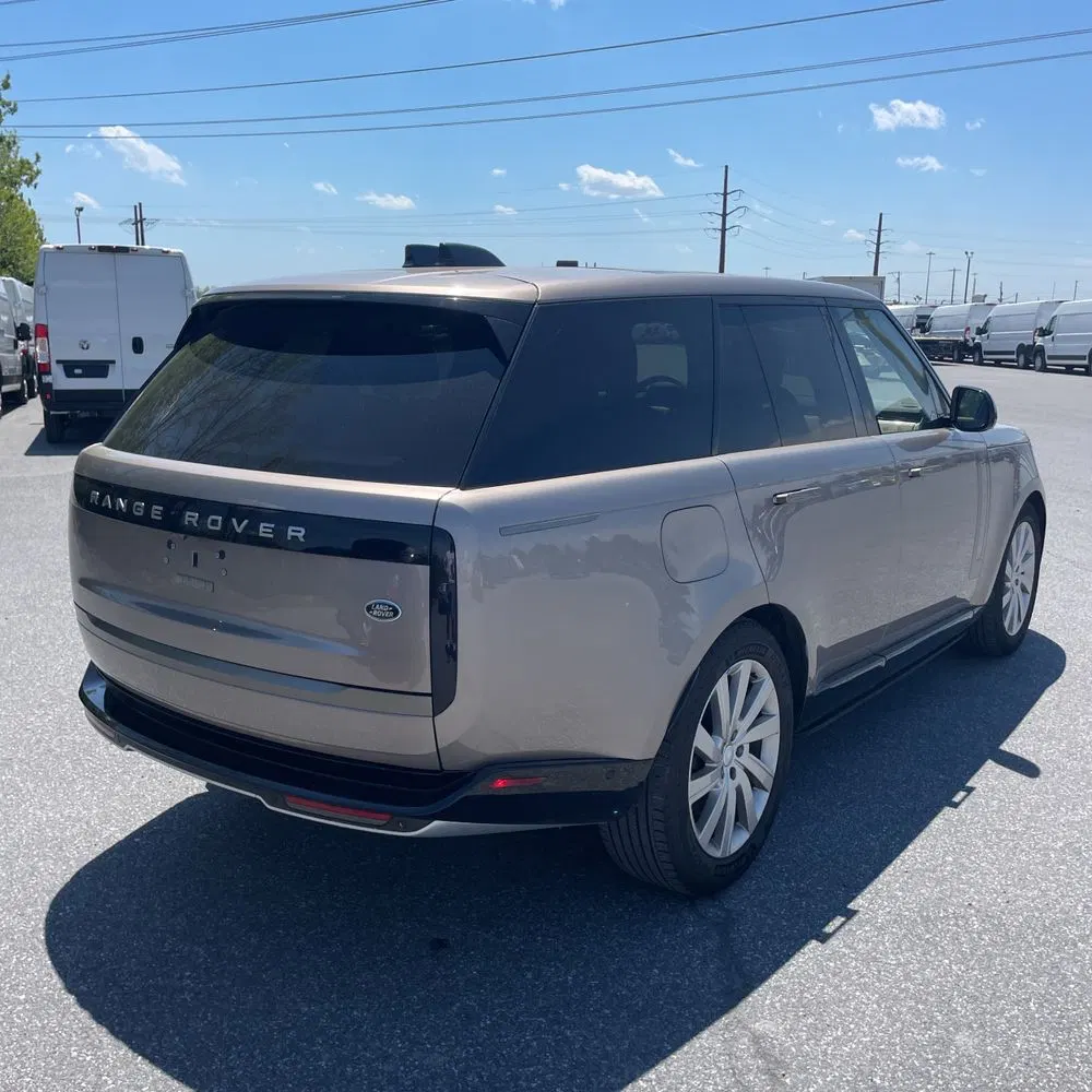 2023 Land Rover Range Rover P440e SE