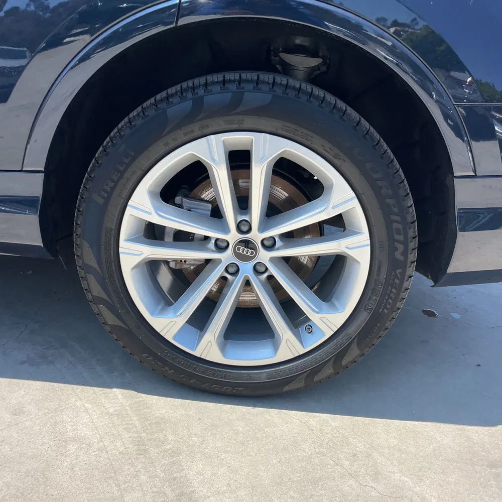 2025 Audi Q7 Premium 45