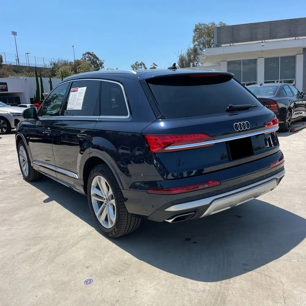 2025 Audi Q7 Premium 45