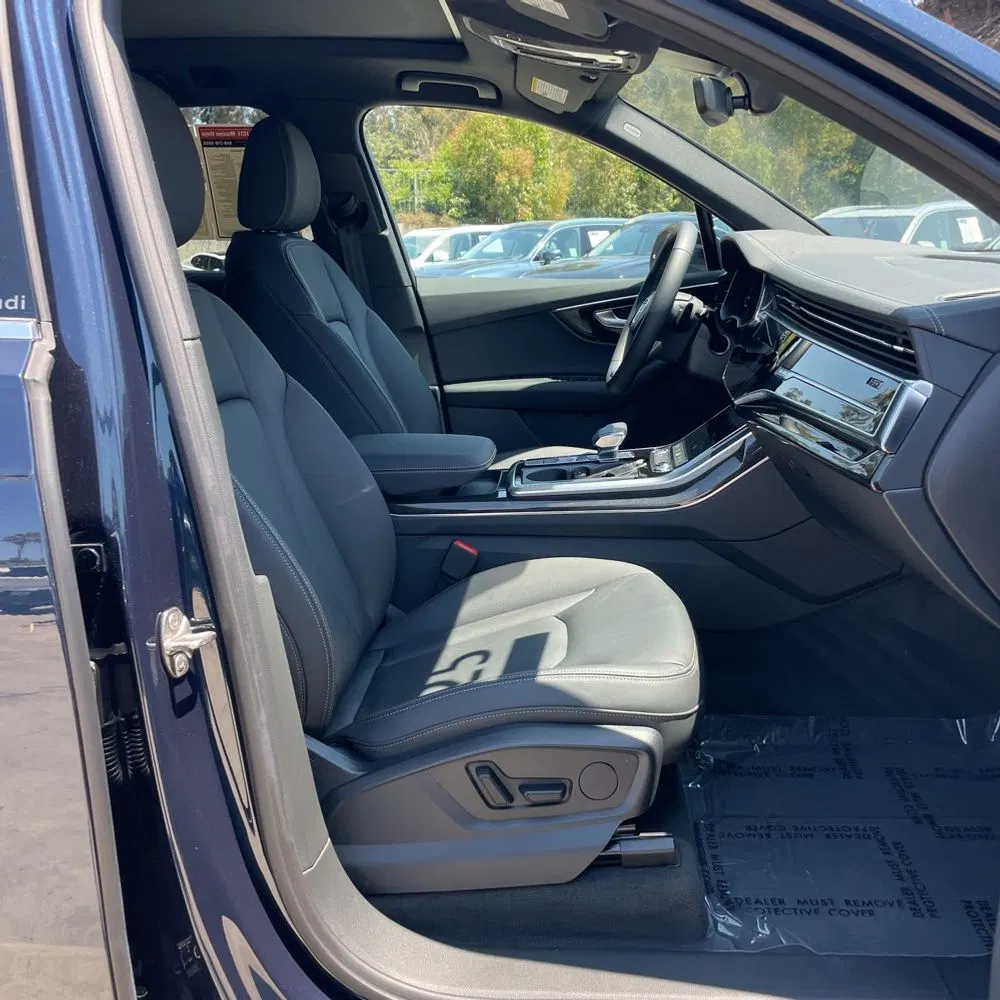 2025 Audi Q7 Premium 45