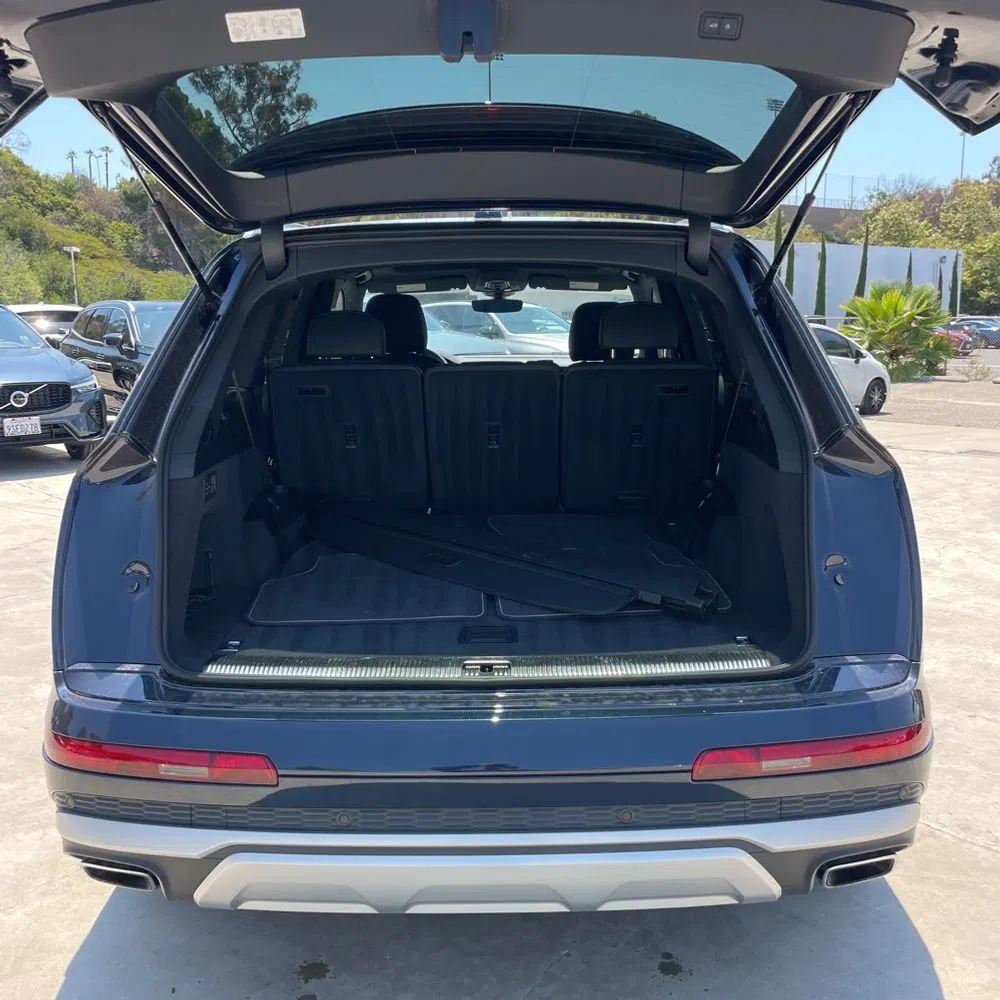 2025 Audi Q7 Premium 45