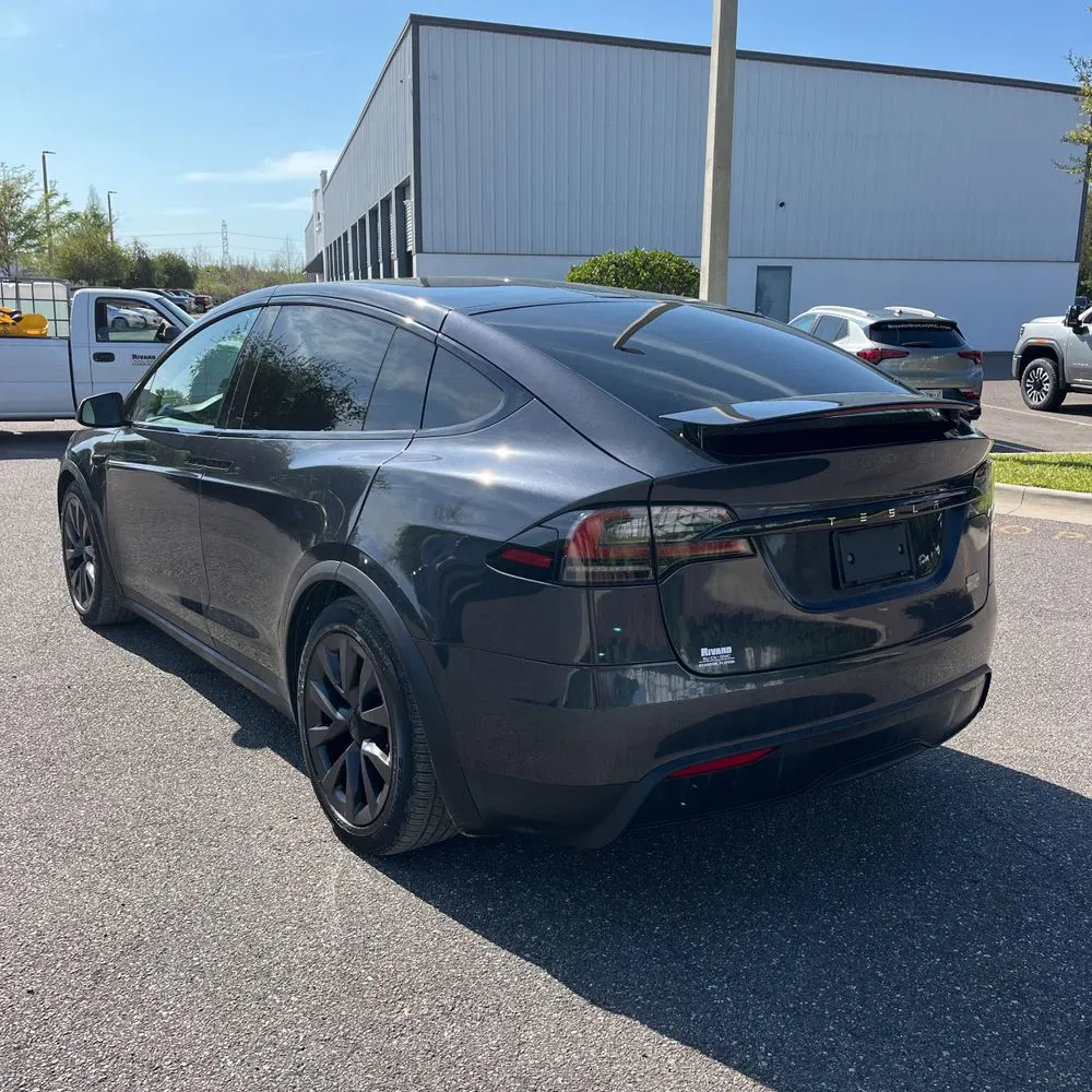 2024 Tesla Model X Plaid