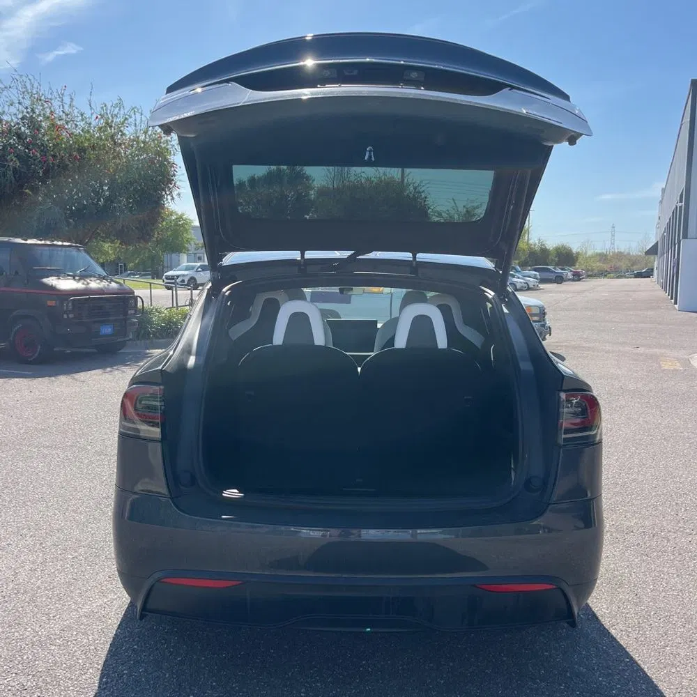 2024 Tesla Model X Plaid