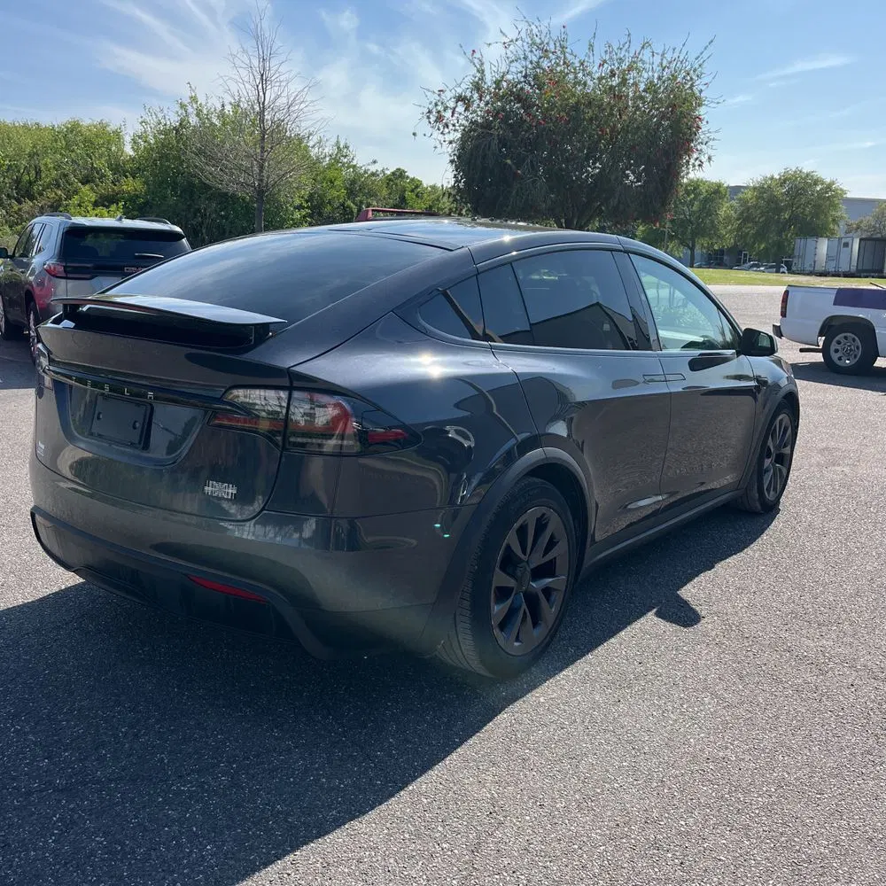 2024 Tesla Model X Plaid