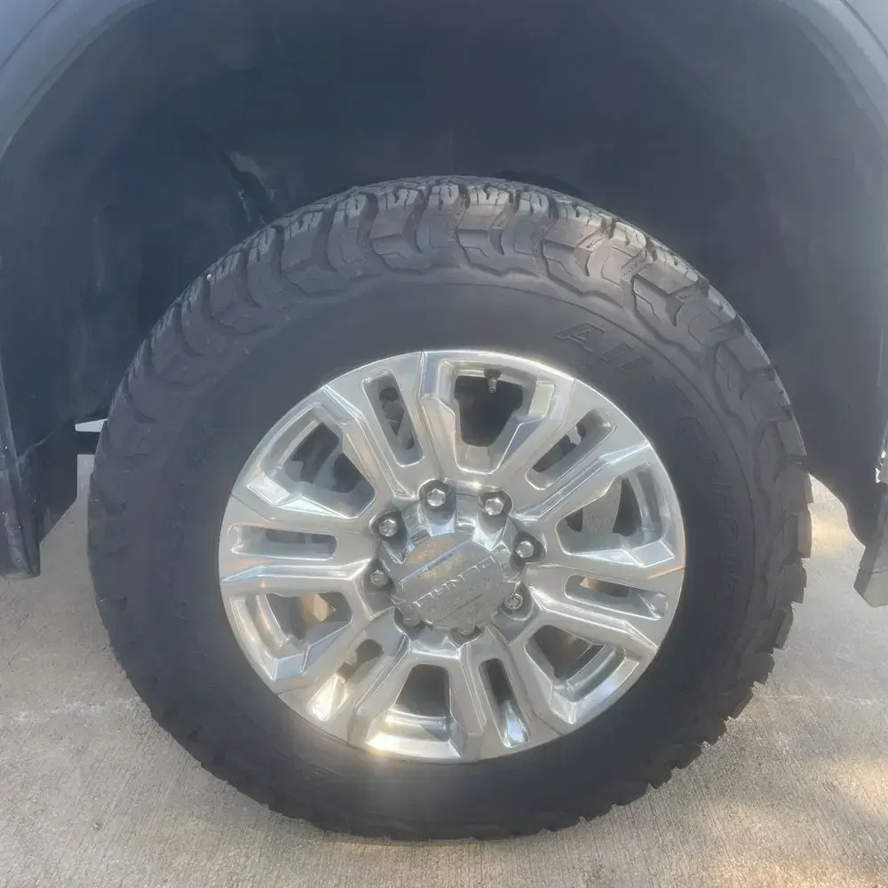 2023 GMC Sierra 2500HD Denali