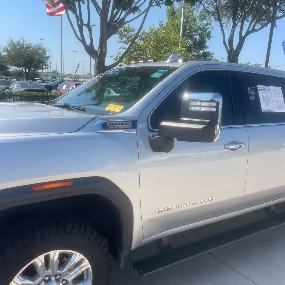 2023 GMC Sierra 2500HD Denali