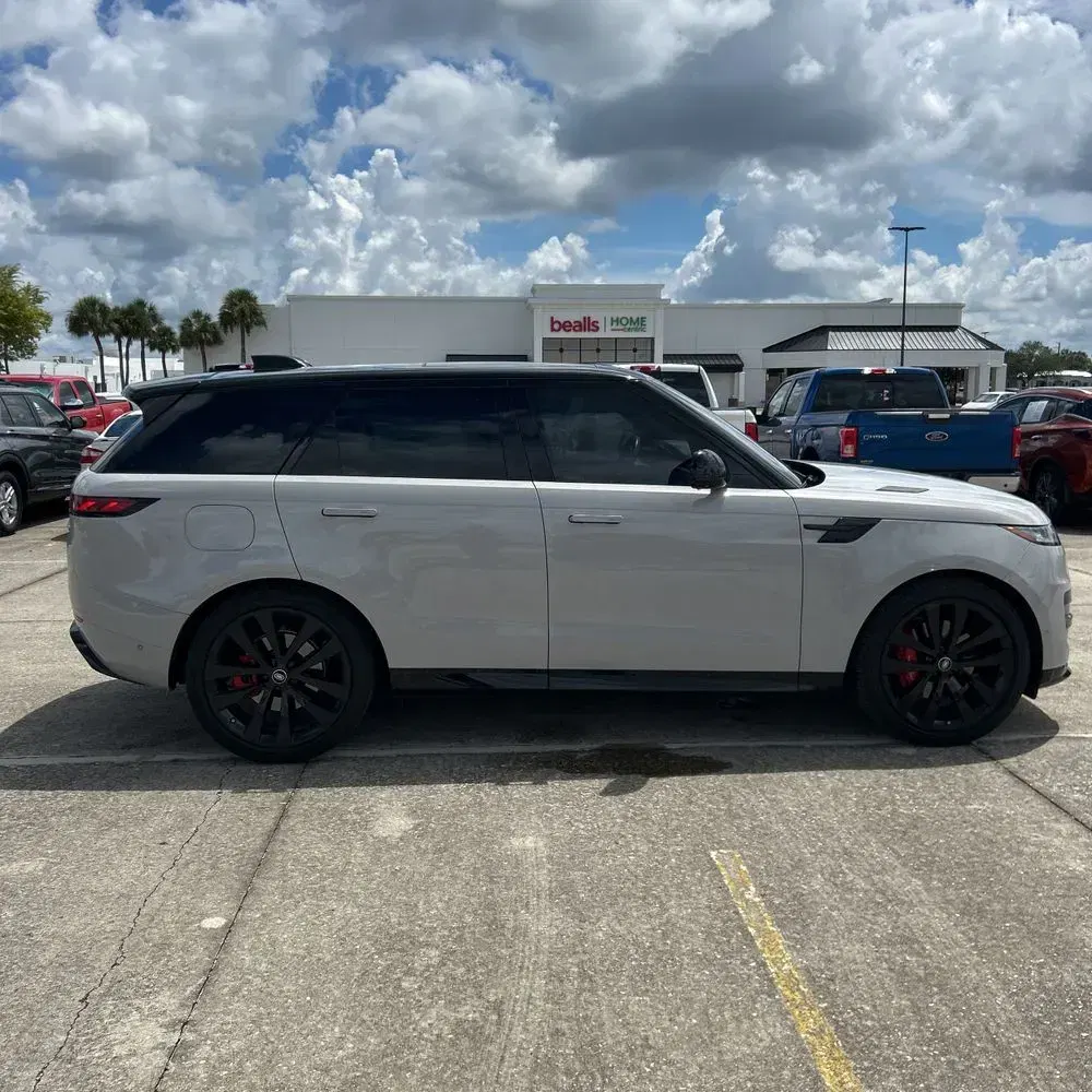 2023 Land Rover Range Rover Sport SE DYN