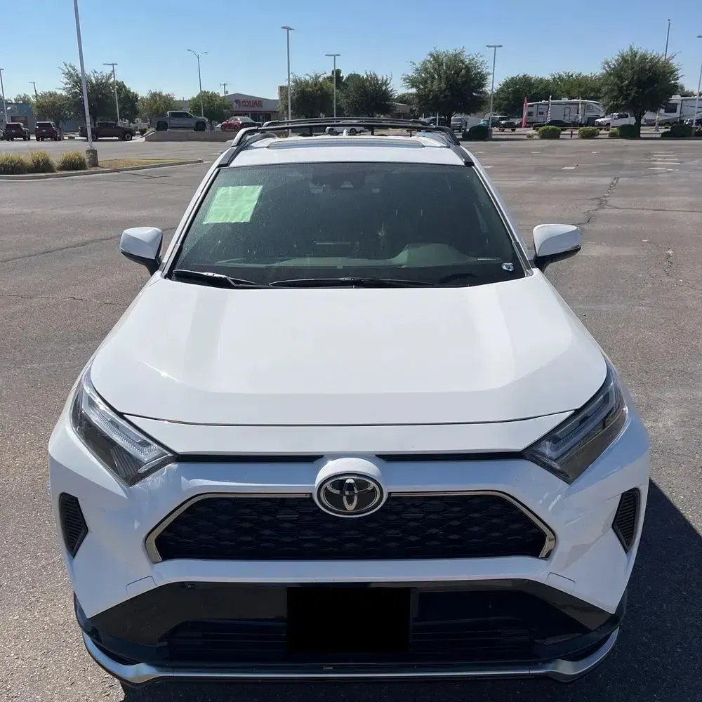 2025 Toyota RAV4 Plug-in Hybrid SE