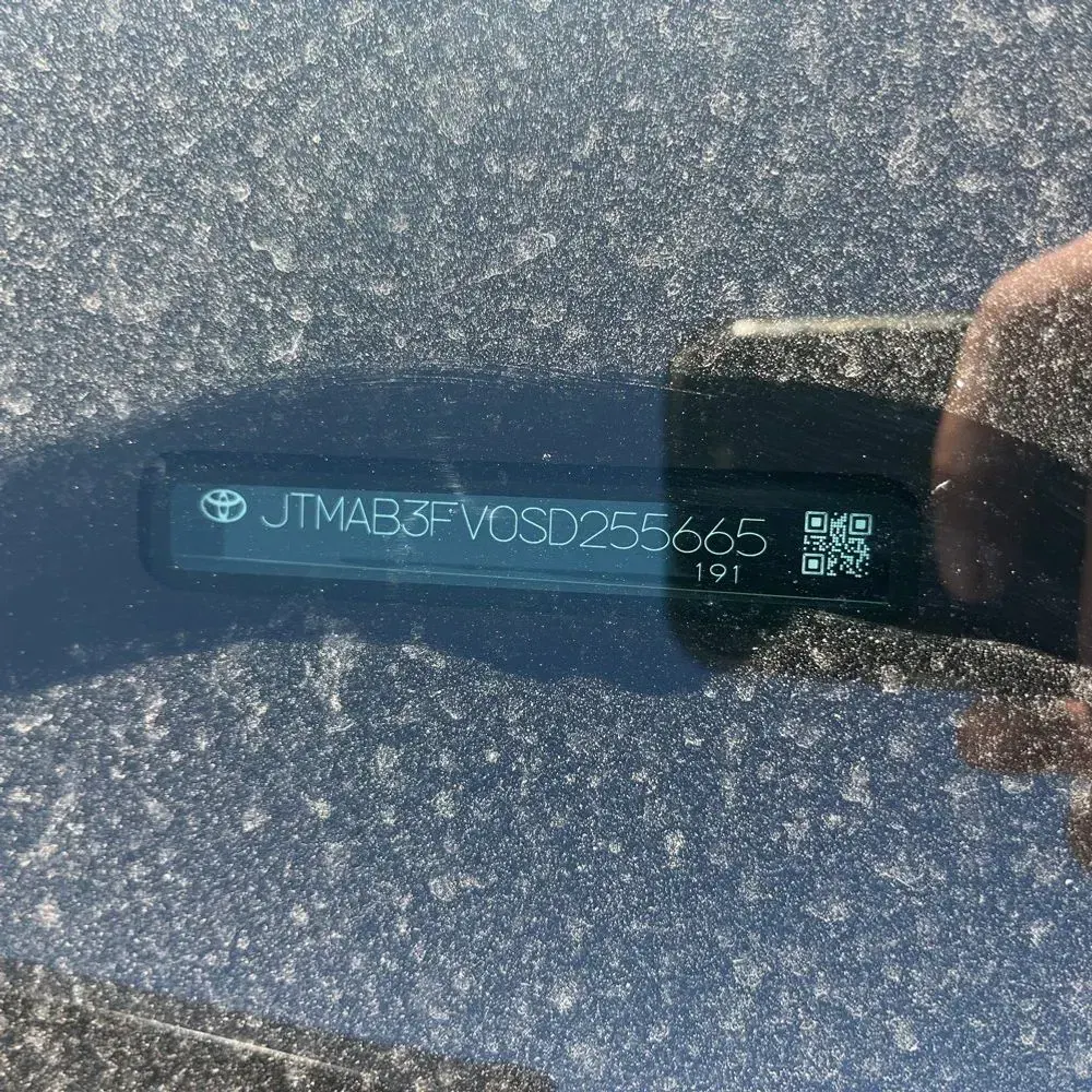 2025 Toyota RAV4 Plug-in Hybrid SE