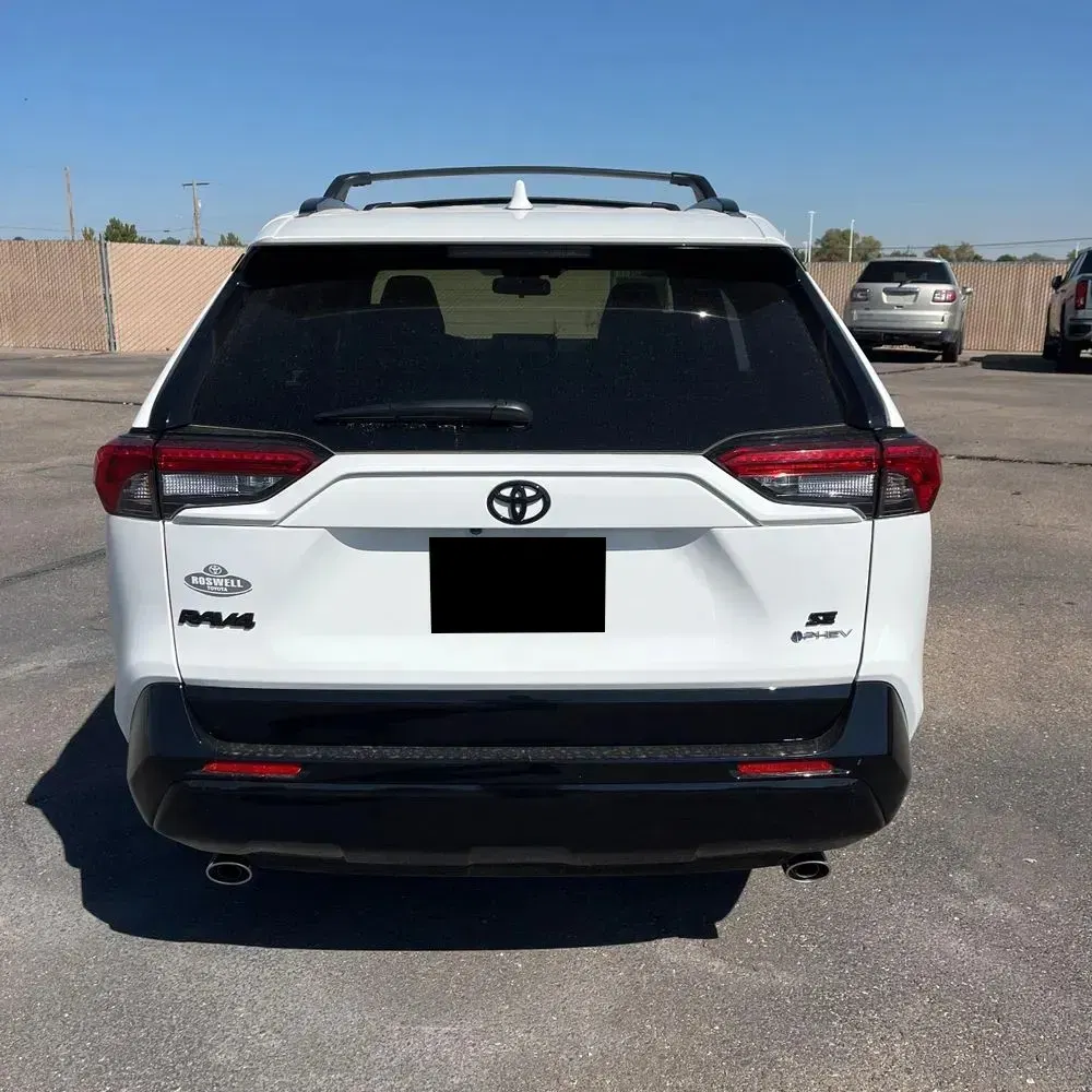 2025 Toyota RAV4 Plug-in Hybrid SE