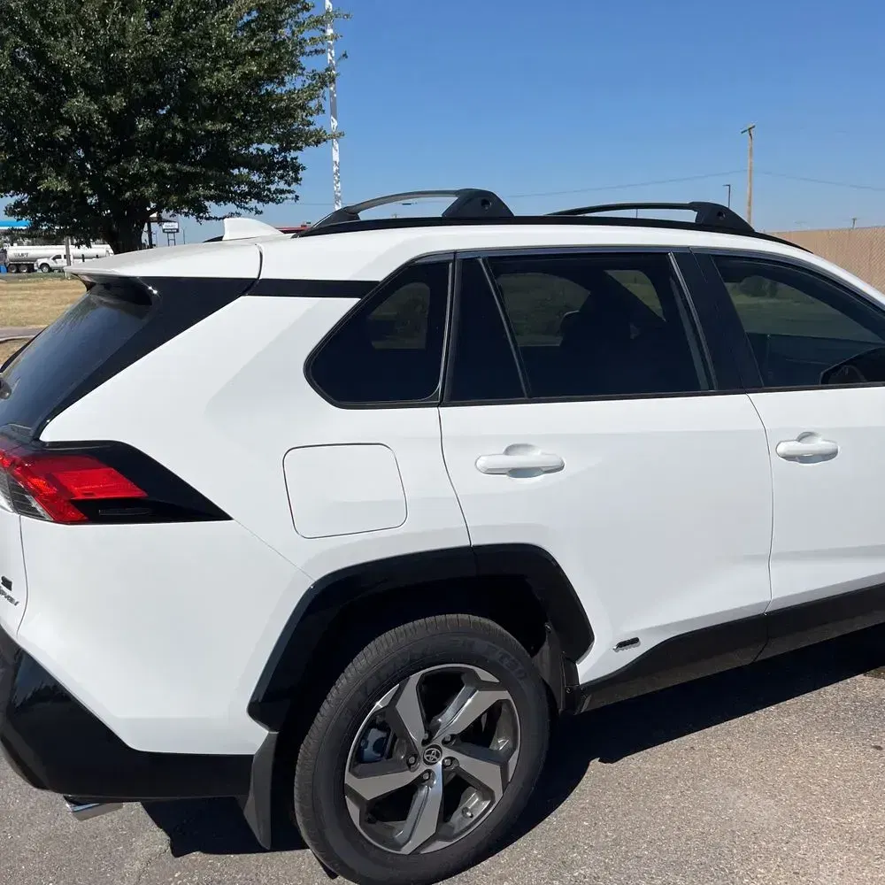 2025 Toyota RAV4 Plug-in Hybrid SE