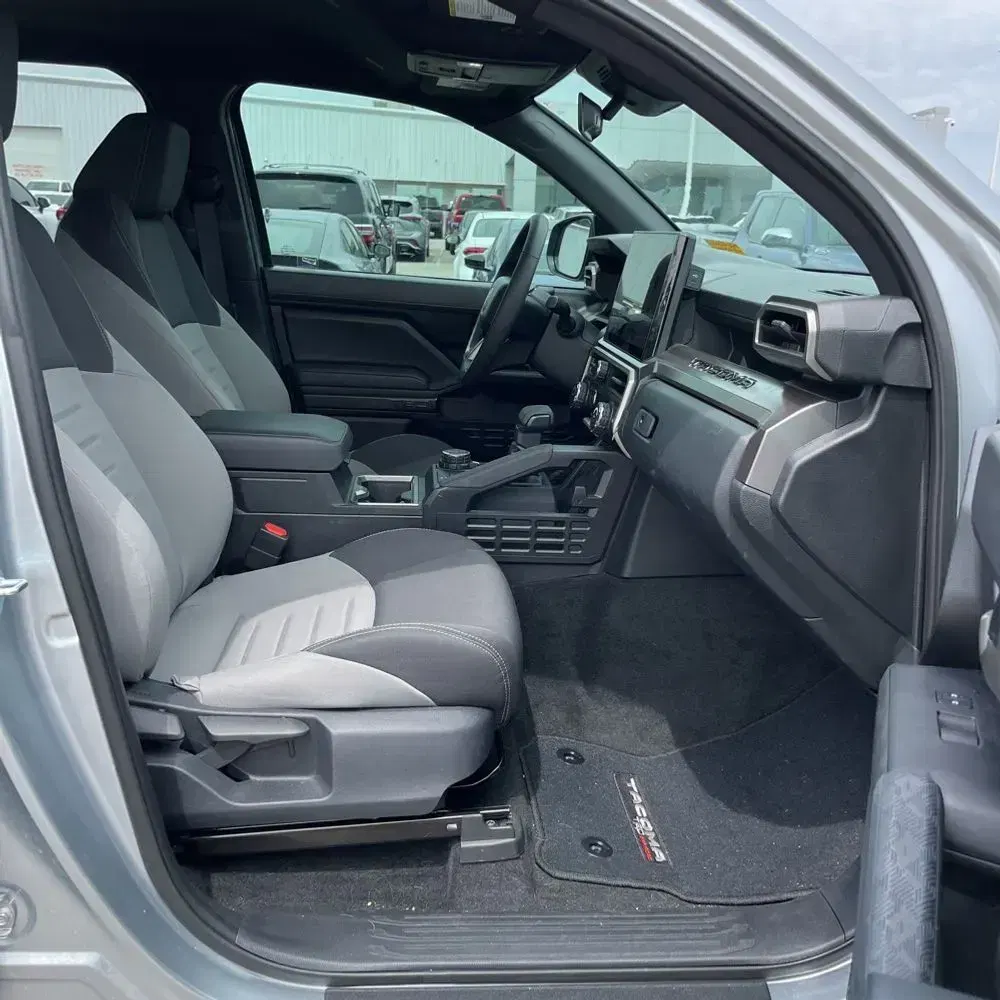 2025 Toyota Tacoma TRD Off-Road HV