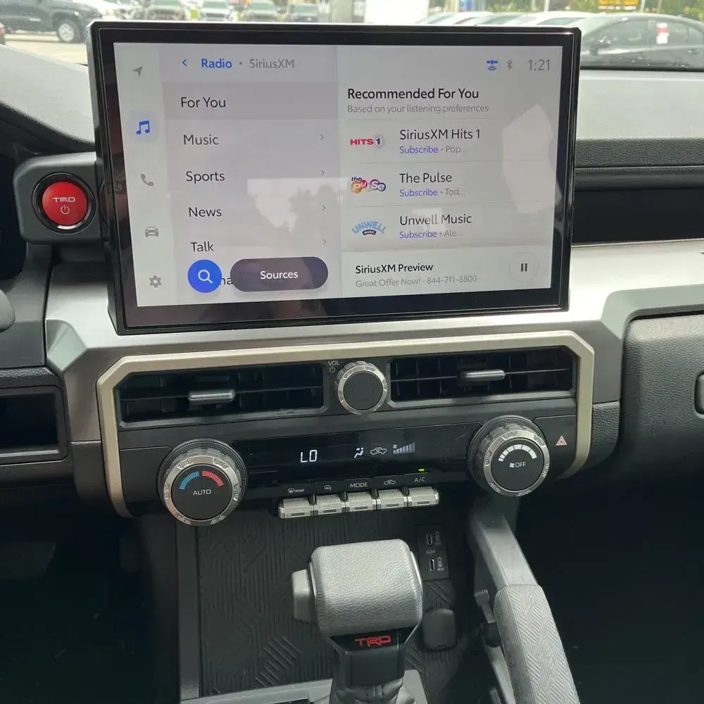2025 Toyota Tacoma TRD Off-Road HV