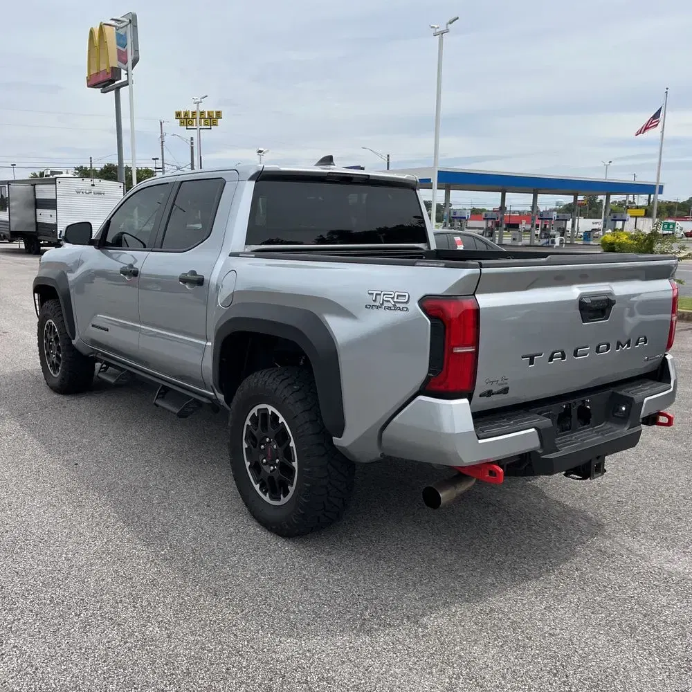 2025 Toyota Tacoma TRD Off-Road HV
