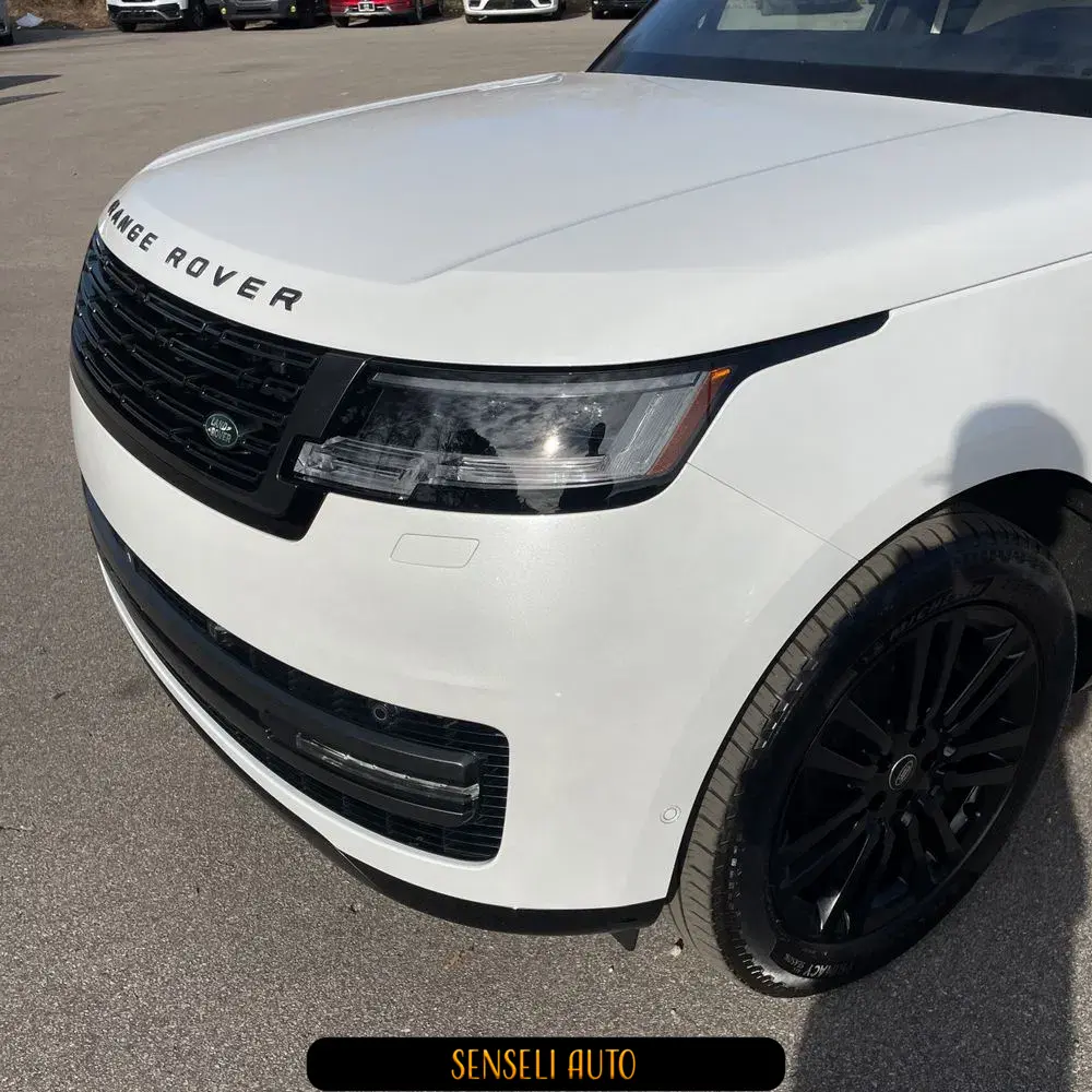 2023 Land Rover Range Rover P530 SE