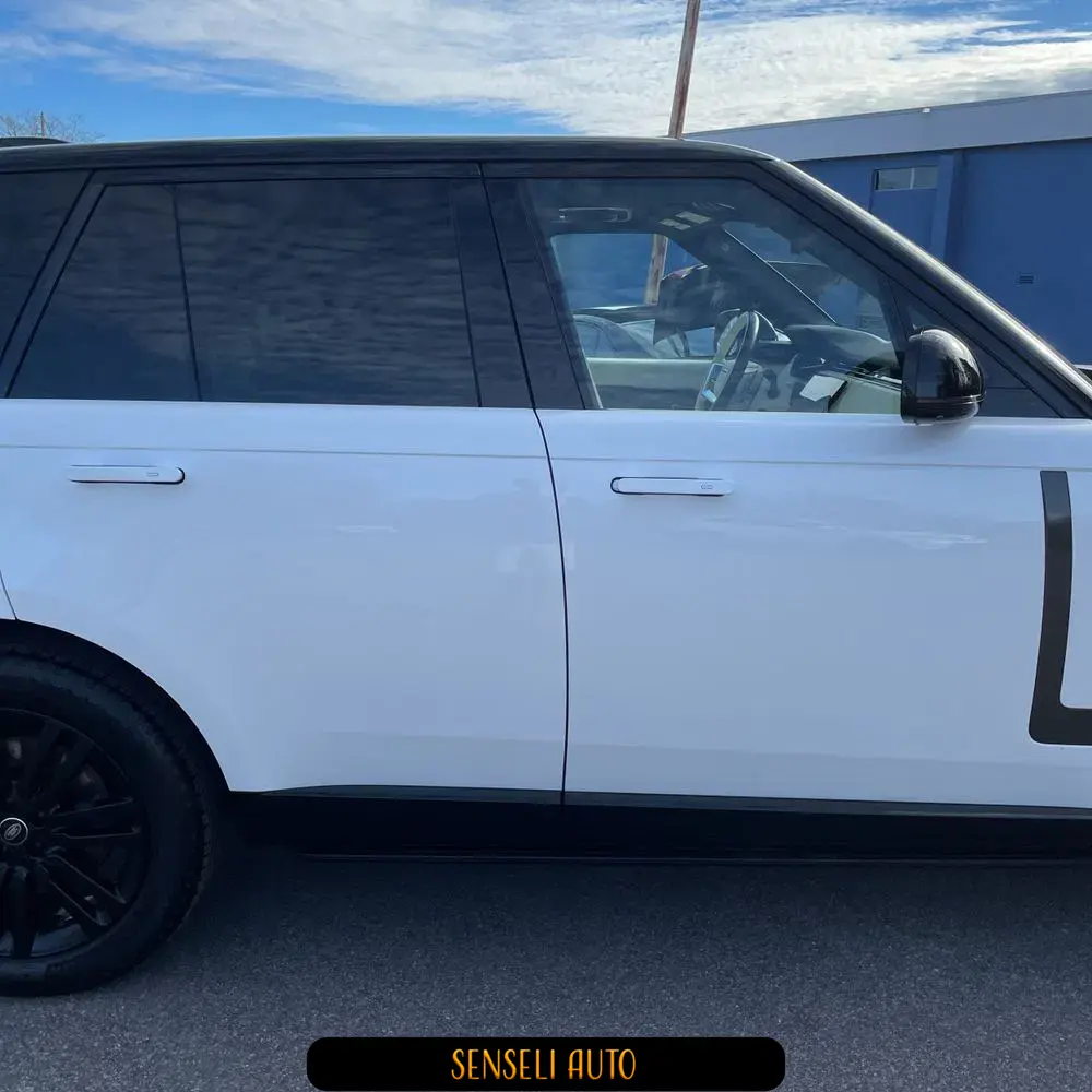2023 Land Rover Range Rover P530 SE