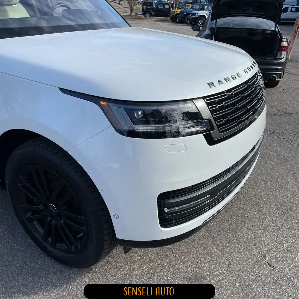 2023 Land Rover Range Rover P530 SE