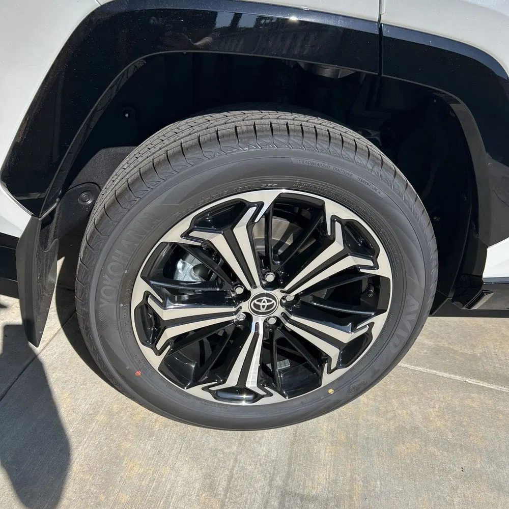 2025 Toyota RAV4 Plug-in Hybrid XSE