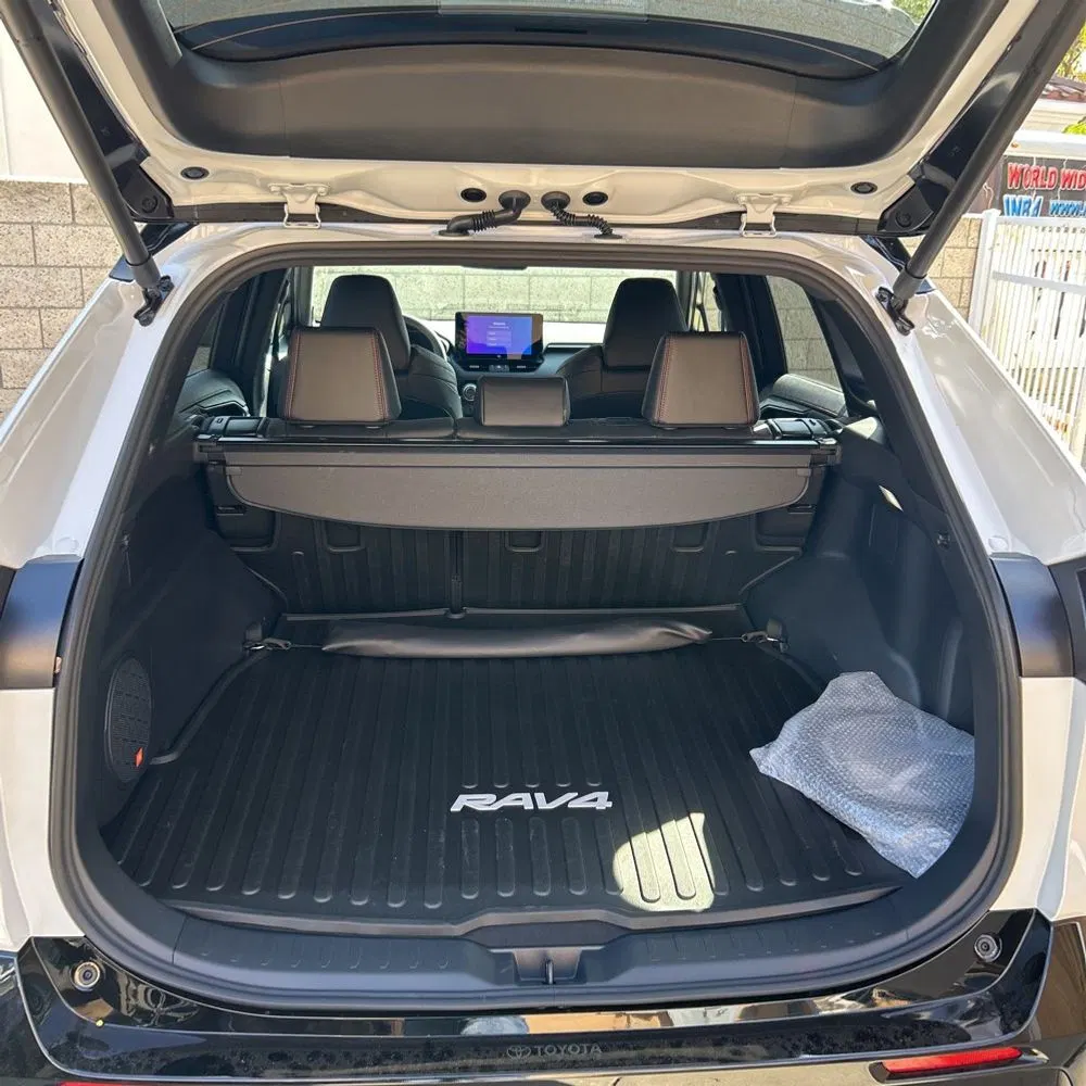 2025 Toyota RAV4 Plug-in Hybrid XSE