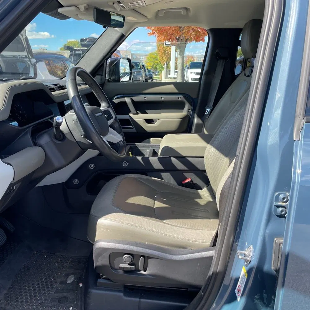 2020 Land Rover Defender 110 SE
