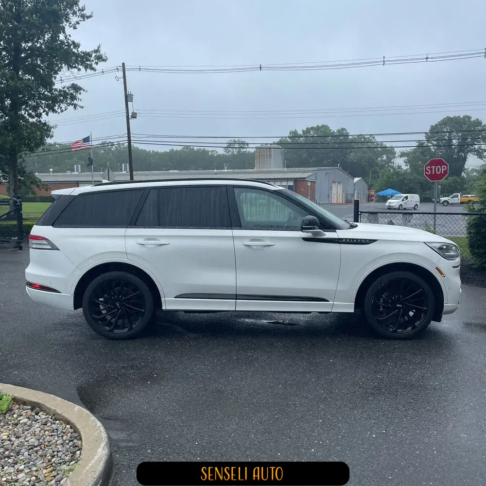 2023 Lincoln Aviator Black Label