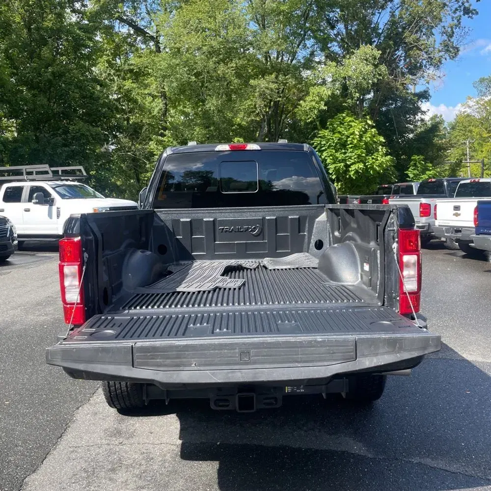 2022 Ford F-350 Super Duty XLT