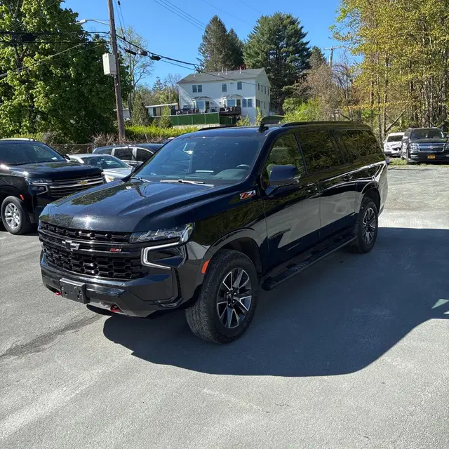 2023 Chevrolet Suburban Z71