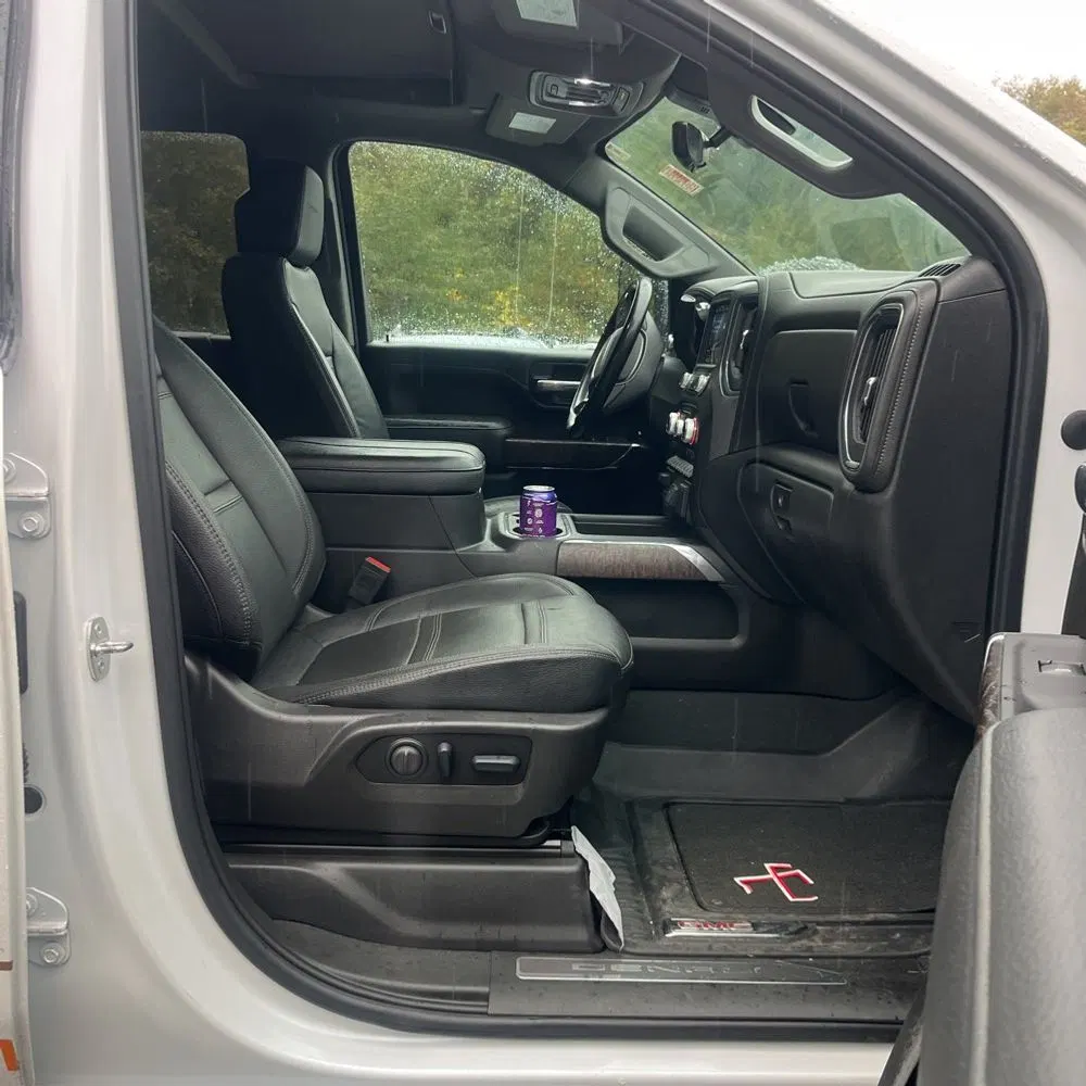 2023 GMC Sierra 2500HD Denali