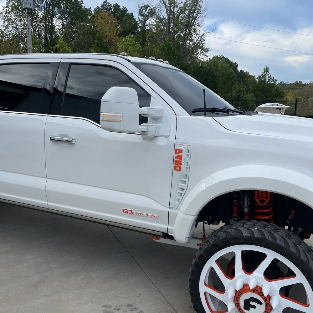 2023 Ford F-450 Super Duty Platinum